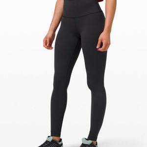 Lululemon leggings wunder under